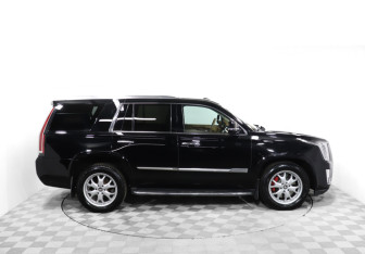 Подержанный автомобиль Cadillac Escalade Suv 2015 года (4 фото)