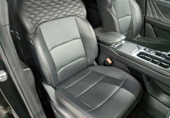 Подержанный автомобиль Geely Okavango 2024 года (23 фото)