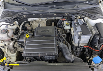 Подержанный автомобиль Skoda Octavia Liftback 2019 года (9 фото)