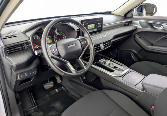 Подержанный автомобиль Haval Jolion 2024 года (16 фото)