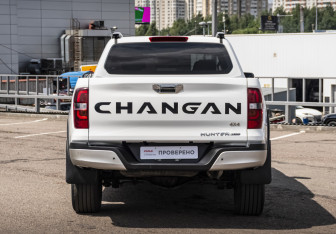 Подержанный автомобиль Changan Hunter Plus 2024 года (6 фото)