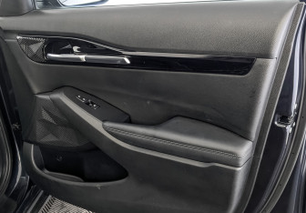 Подержанный автомобиль Kia Seltos 2021 года (25 фото)