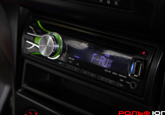 Подержанный автомобиль Kia Spectra Sedan 2006 года (12 фото)