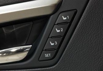 Подержанный автомобиль Lexus RX 2021 года (29 фото)