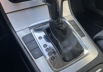 Подержанный автомобиль Volkswagen Passat CC 2010 года (16 фото)
