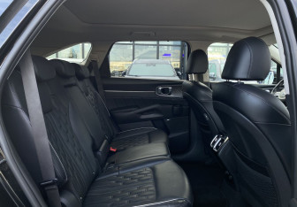 Подержанный автомобиль Kia Sorento 2020 года (35 фото)