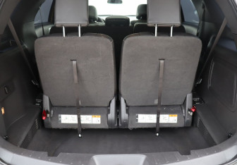 Подержанный автомобиль Ford Explorer 2014 года (25 фото)