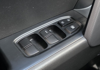 Подержанный автомобиль Hyundai Creta 2017 года (15 фото)