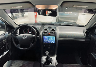 Подержанный автомобиль Great Wall Hover H3 2011 года (10 фото)