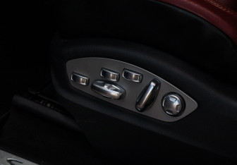 Подержанный автомобиль Porsche Macan 2015 года (15 фото)