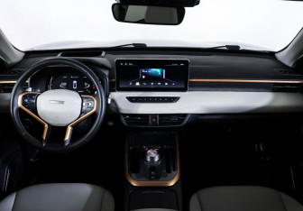 Подержанный автомобиль Haval Jolion 2024 года (14 фото)