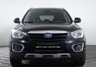 Подержанный автомобиль FAW Besturn X80 2017 года (2 фото)