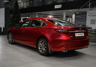 Подержанный автомобиль Mazda 6 Sedan 2019 года (6 фото)