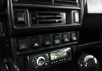 Подержанный автомобиль LADA (ВАЗ) 2121 (4x4) 2017 года (21 фото)