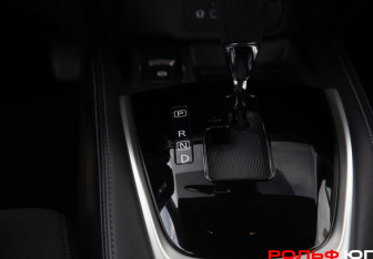 Подержанный автомобиль Nissan X-Trail 2021 года (18 фото)