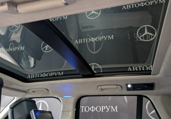 Подержанный автомобиль Land Rover Range Rover 2019 года (23 фото)
