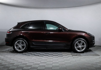 Подержанный автомобиль Porsche Macan 2019 года (4 фото)