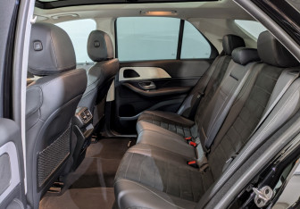 Подержанный автомобиль Mercedes-Benz GLE 2021 года (4 фото)