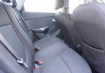 Подержанный автомобиль Kia Rio Sedan 2013 года (10 фото)