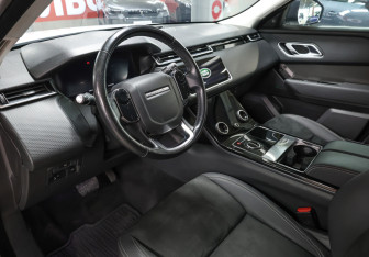 Подержанный автомобиль Land Rover Range Rover Velar 2019 года (16 фото)