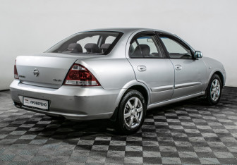 Подержанный автомобиль Nissan Almera Classic 2012 года (5 фото)