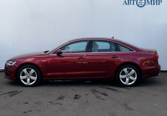 Подержанный автомобиль Audi A6 Sedan 2012 года (8 фото)