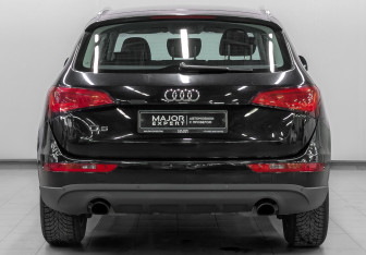 Подержанный автомобиль Audi Q5 2013 года (6 фото)