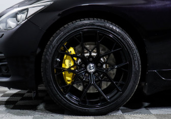 Подержанный автомобиль Infiniti Q50 2017 года (15 фото)