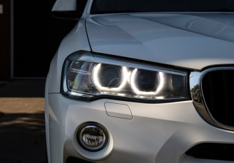 Подержанный автомобиль BMW X4 2015 года (22 фото)