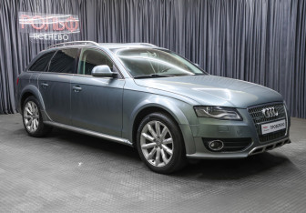 Подержанный автомобиль Audi A4 allroad 2009 года (3 фото)