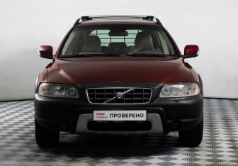 Подержанный автомобиль Volvo XC70 2007 года (2 фото)