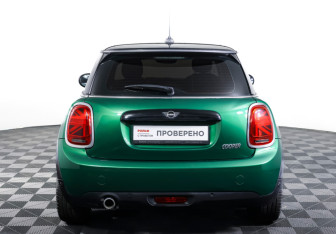 Подержанный автомобиль MINI Hatch 2019 года (6 фото)