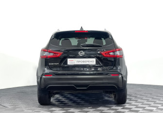 Подержанный автомобиль Nissan Qashqai 2019 года (6 фото)
