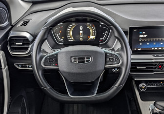 Подержанный автомобиль Geely Coolray 2023 года (22 фото)