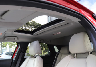 Подержанный автомобиль Mazda CX-30 2020 года (19 фото)