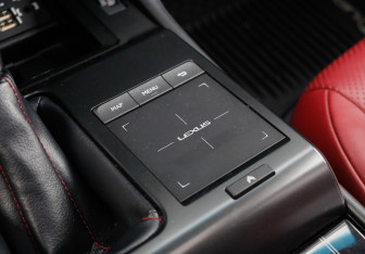 Подержанный автомобиль Lexus GX 2022 года (25 фото)