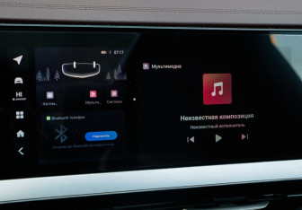 Подержанный автомобиль Geely Monjaro 2023 года (30 фото)