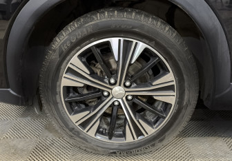 Подержанный автомобиль Mitsubishi Eclipse Cross 2018 года (18 фото)