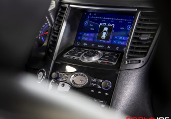 Подержанный автомобиль Infiniti FX 2009 года (11 фото)