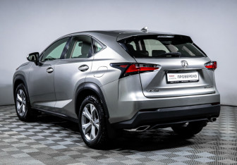 Подержанный автомобиль Lexus NX 2015 года (7 фото)
