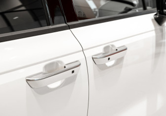 Новый Kia Carnival 2023 (11 фото)