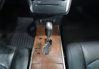 Подержанный автомобиль Nissan Teana 2007 года (16 фото)