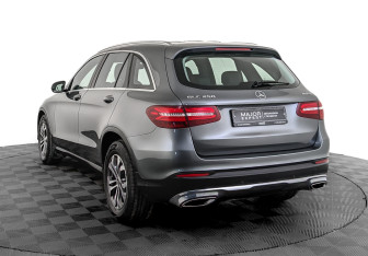 Подержанный автомобиль Mercedes-Benz GLC Coupe 2018 года (7 фото)