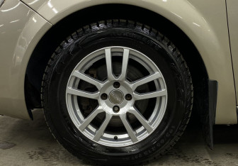 Подержанный автомобиль Renault Scenic 2007 года (9 фото)