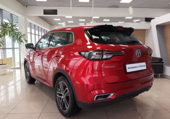 Подержанный автомобиль Changan CS55PLUS 2023 года (7 фото)