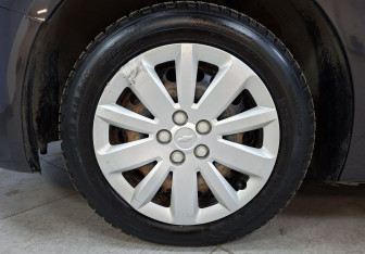 Подержанный автомобиль Chevrolet Cruze Sedan 2013 года (9 фото)