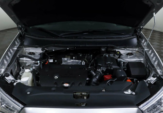 Подержанный автомобиль Mitsubishi ASX 2013 года (7 фото)