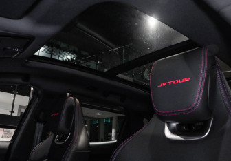 Подержанный автомобиль Jetour Dashing 2023 года (21 фото)