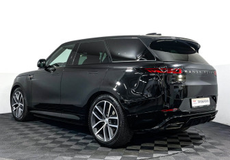 Подержанный автомобиль Land Rover Range Rover Sport 2023 года (7 фото)