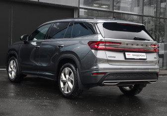 Подержанный автомобиль Skoda Kodiaq 2025 года (8 фото)